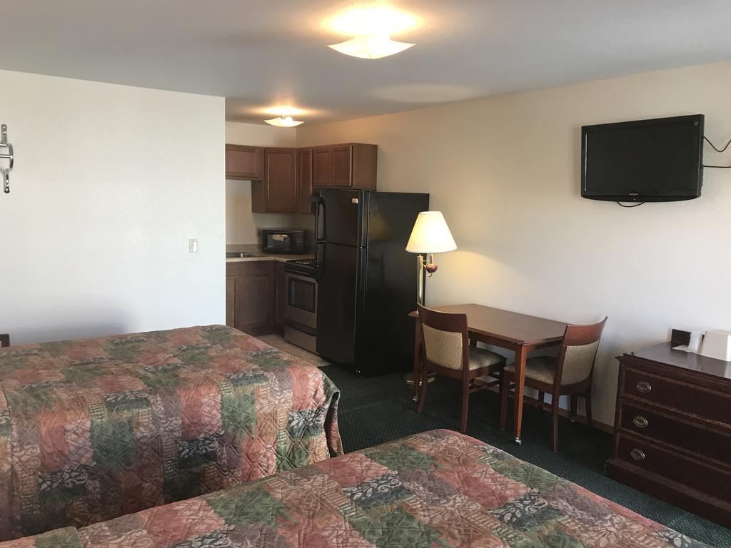 Western Holiday Motel ウィチタ エクステリア 写真