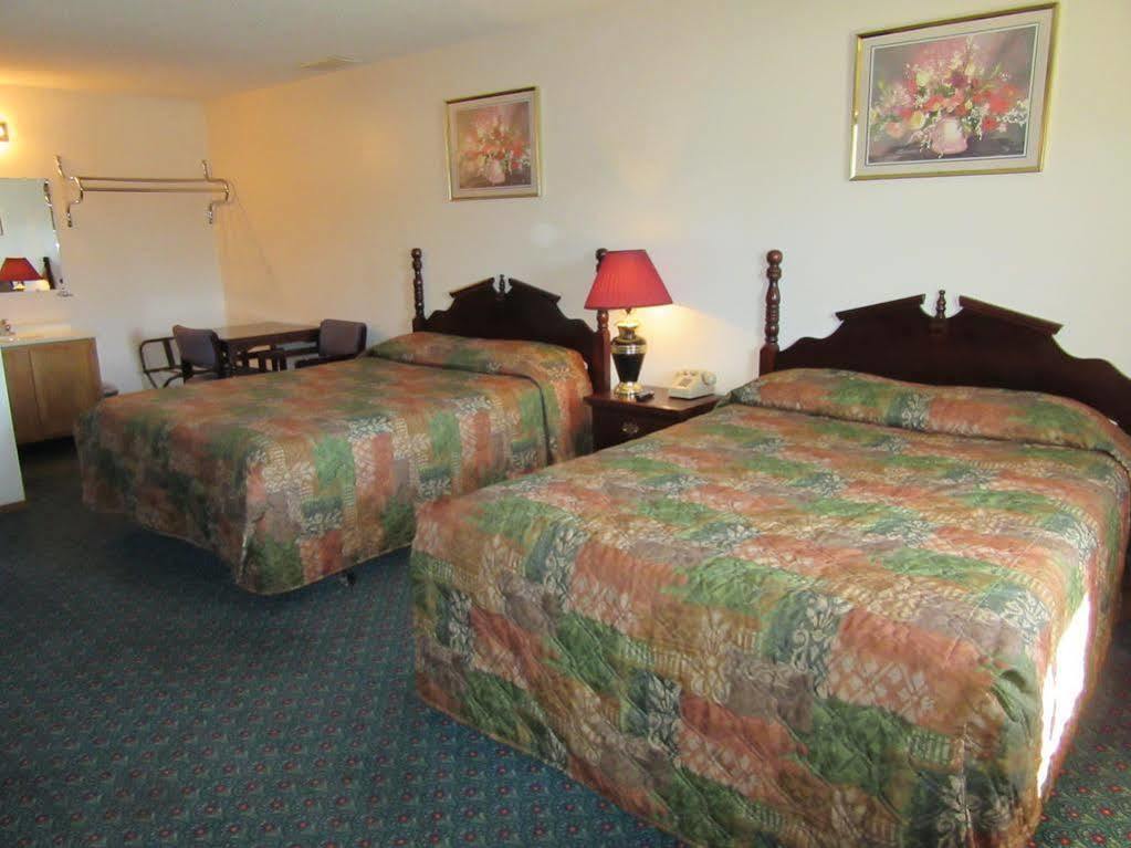 Western Holiday Motel ウィチタ エクステリア 写真